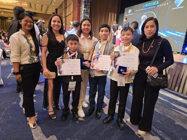 MLISFI awardees at the ISOCSEA international round